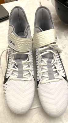Nike Alpha Menace Pro 2  MidSize 17 White -New