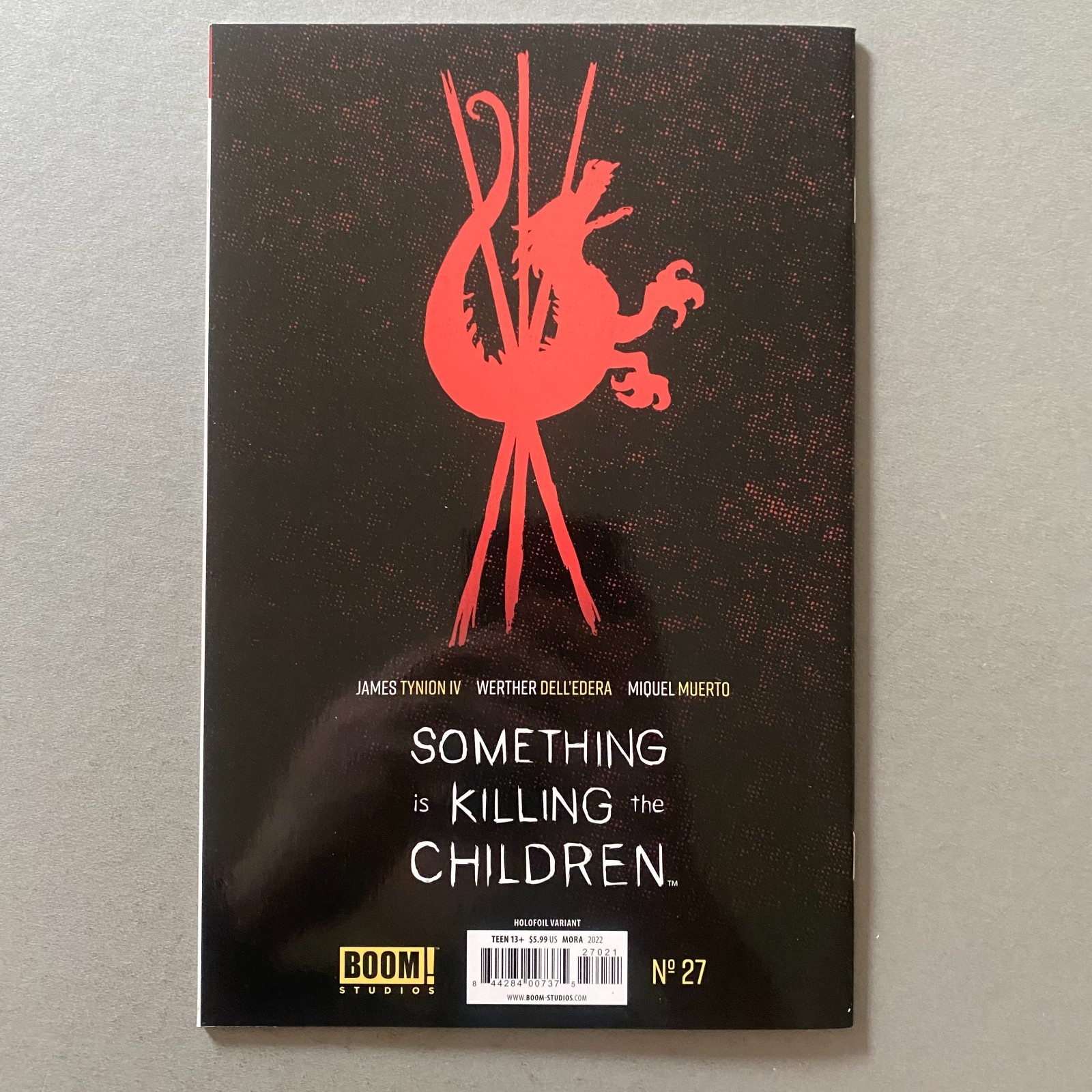 SOMETHING IS KILLING THE CHILDREN 27 DAN MORA HOLOFOIL VAR (2022, BOOM! STUDIOS)