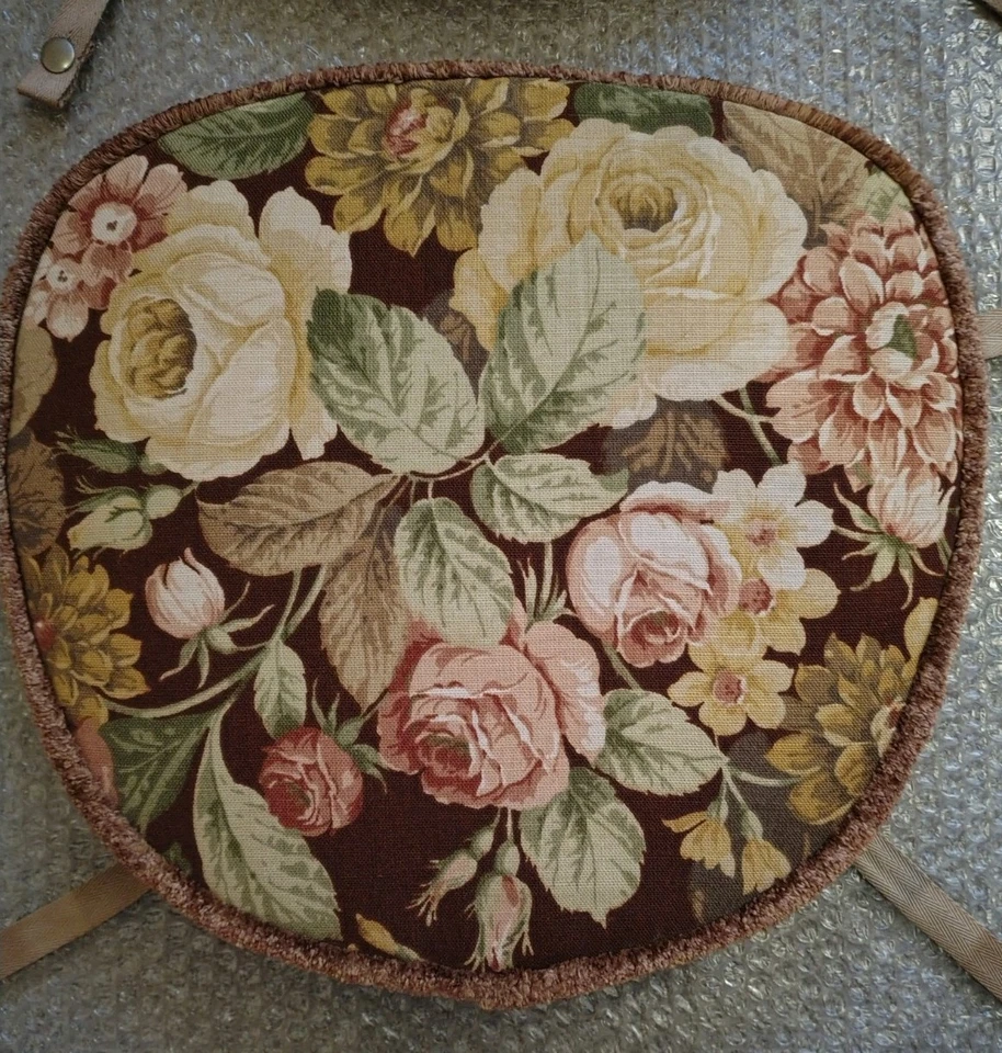 X4 ORIGINAL ERCOL SEAT PADS FOR QUAKER,GOLDSMITH & FLEUR DE LYS DINING CHAIRS. - Image 3 of 4