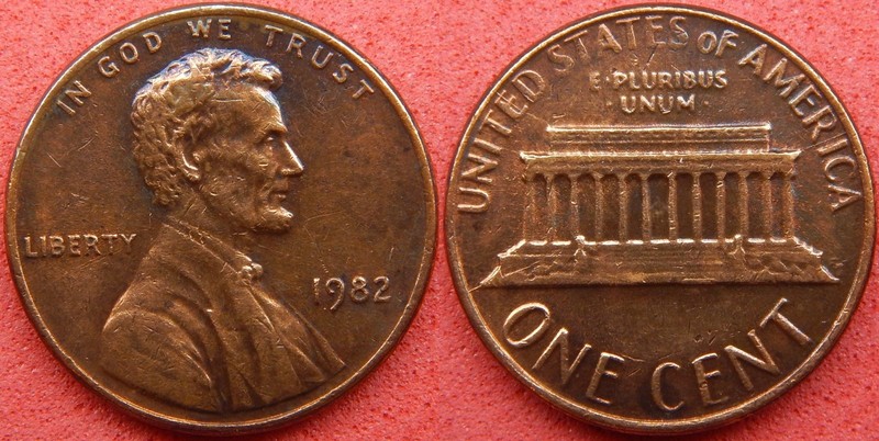 1982 P. Lincoln Memorial Cent / Penny / Small Date