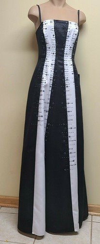 long formals sleeveless dress, size 