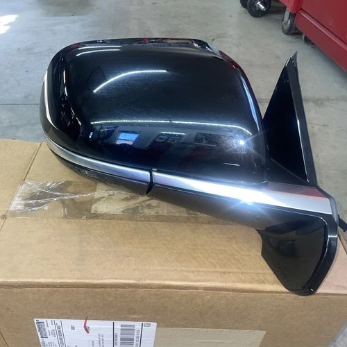 2022 Jeep Wagoneer Mirror Assembly Complete Right side 