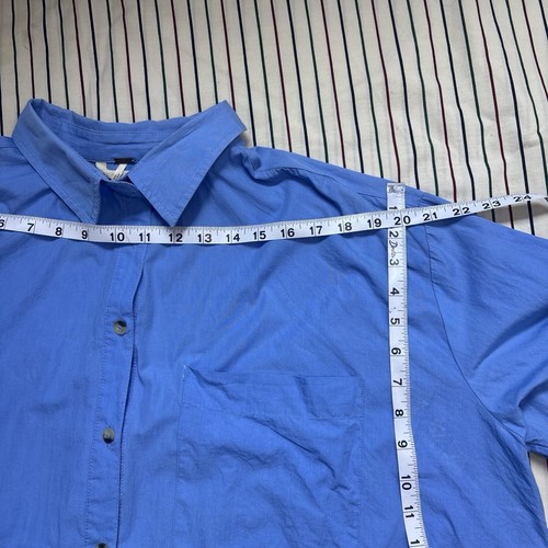 Camisa informal Free People azul cielo - Imagen 10 de 19