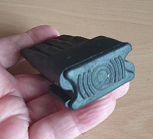 Original Film-Prop Rubber WW2 US Army Garand Clip from The Band of Brothers 2002 - Picture 12 of 16
