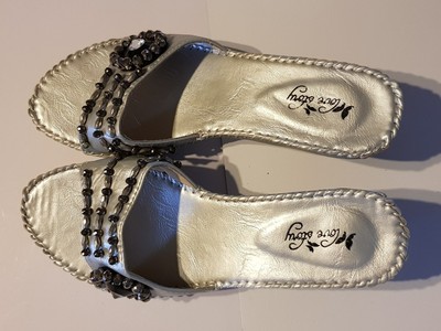 ladies silver shoes size 9