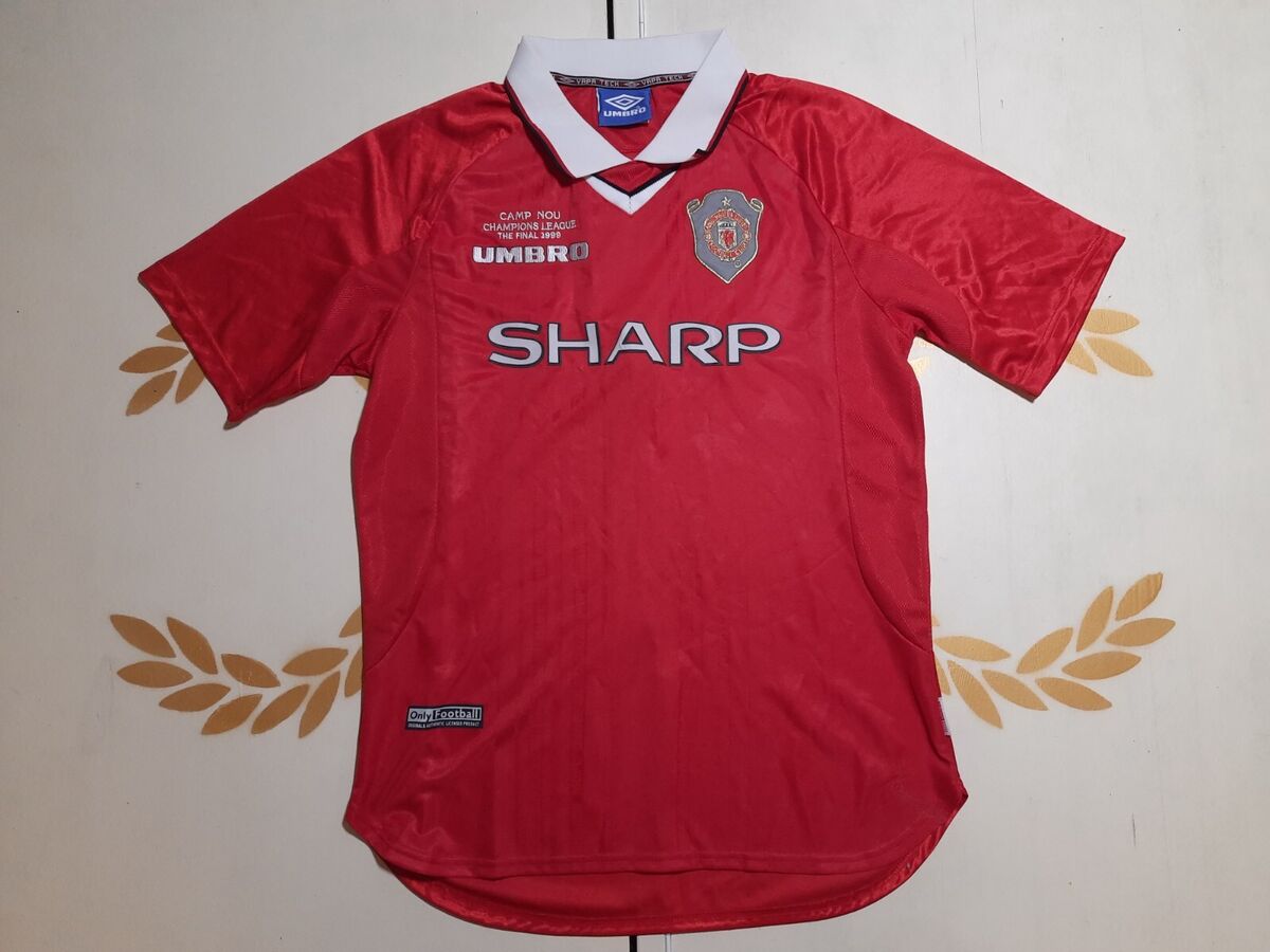 Umbro Manchester United Champions League Final 1999 jersey Umbro Manchester United Champions League Final 1999 jersey