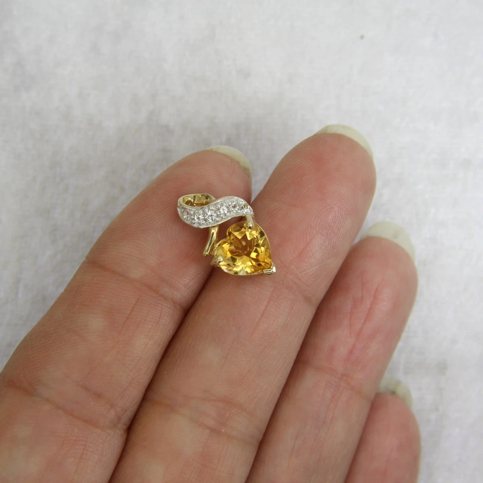 Colgante corazón topacio citrino oro 9ct Foto 4 de 4