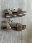 Beautiful Sparkling Gold Sandals For Girls Size 9 — photo 3