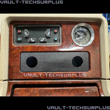 2003-2006 Escalade Yukon Denali Cd Changer Block Off Plate Usb Charger Hole Port