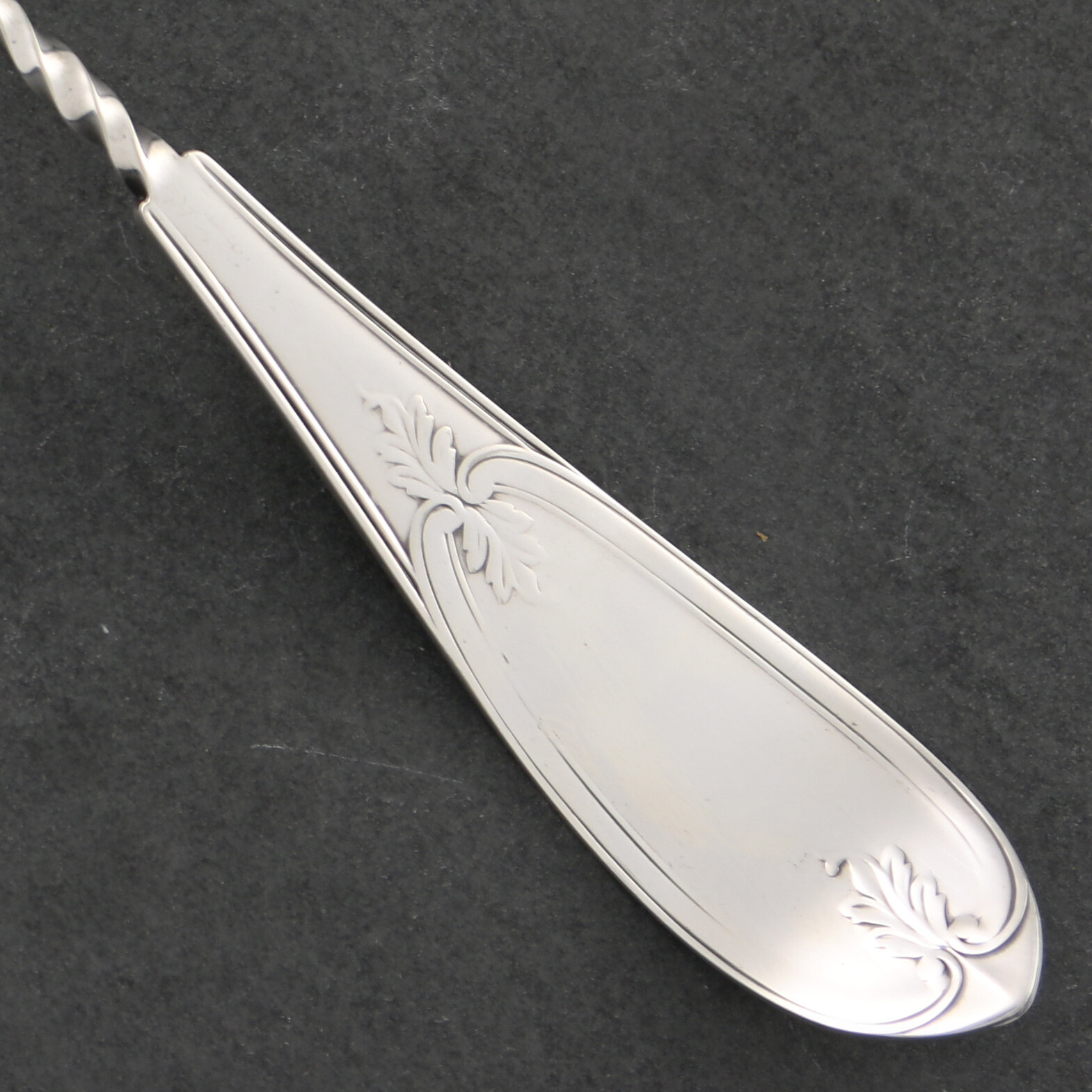 Redfield & Rice OLIVE Twist Silverplate 1882 Punch Soup Tureen Ladle 13