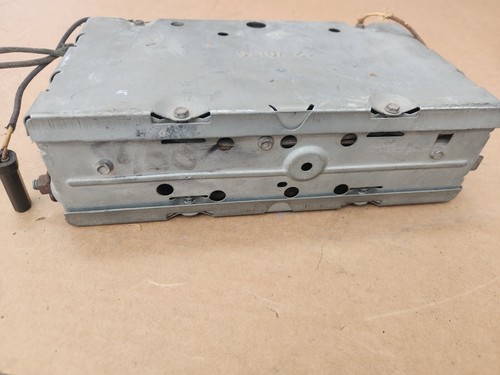 1956 Chevy Wonderbar Radio & Power Supply Pack Used Original for parts - Picture 11 of 23
