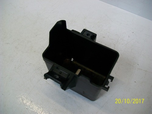 HONDA NSC 50 VISION 50 VASSOIO PORTA BATTERIA (D5) - Foto 2 di 2