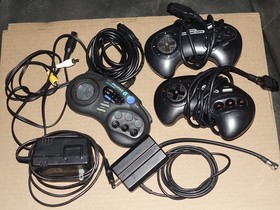 Sega Genesis Console 16-Bit (1601) Bundle with 15 games Tested