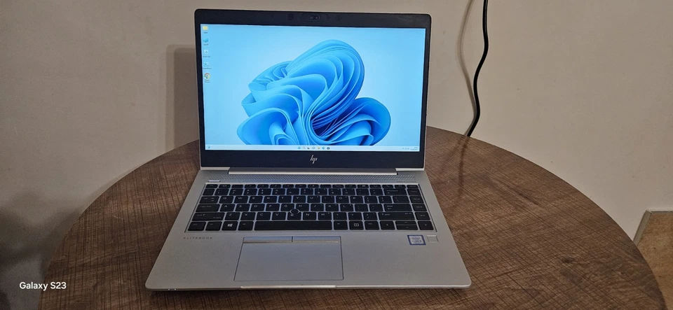 HP EliteBook 840 G5 I5 7300U Laptop 1920x1080 14inch, 512 Ssd/8ram/ AC Adapter - Image 3 of 4