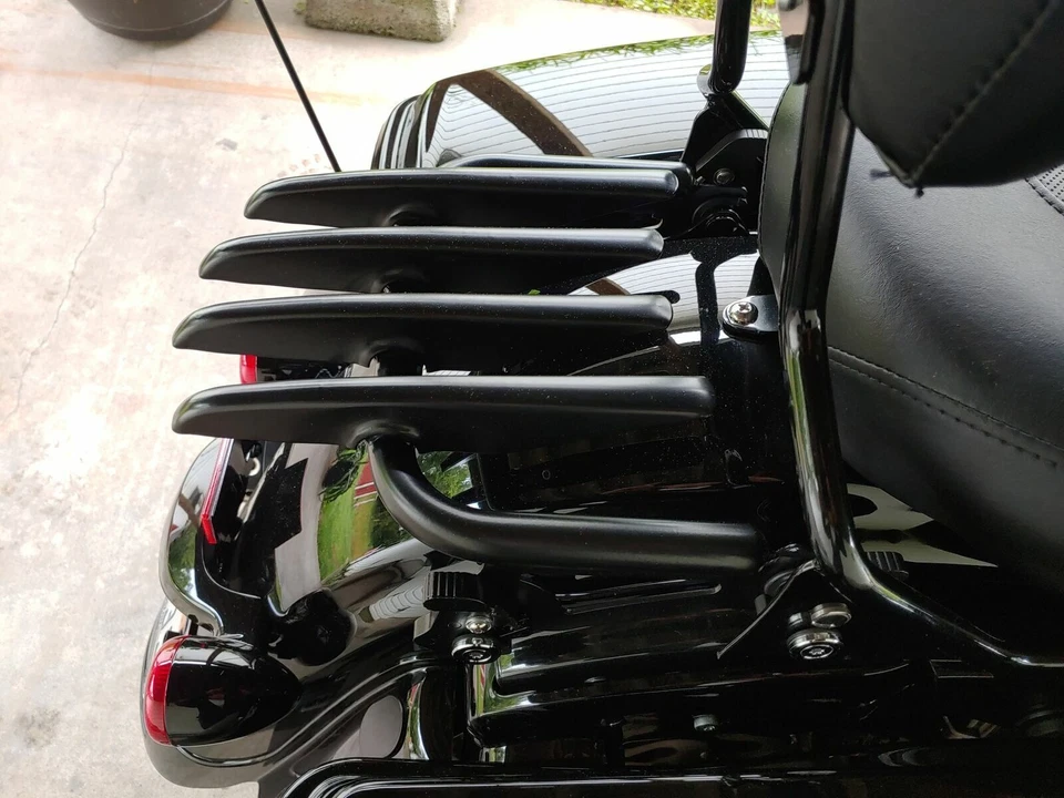 Portaequipajes sigiloso con respaldo de barra Sissy negro para Harley Street Glide 2009-2025 Foto 2 de 4