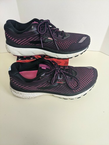 brooks ghost 12 black hollyhock