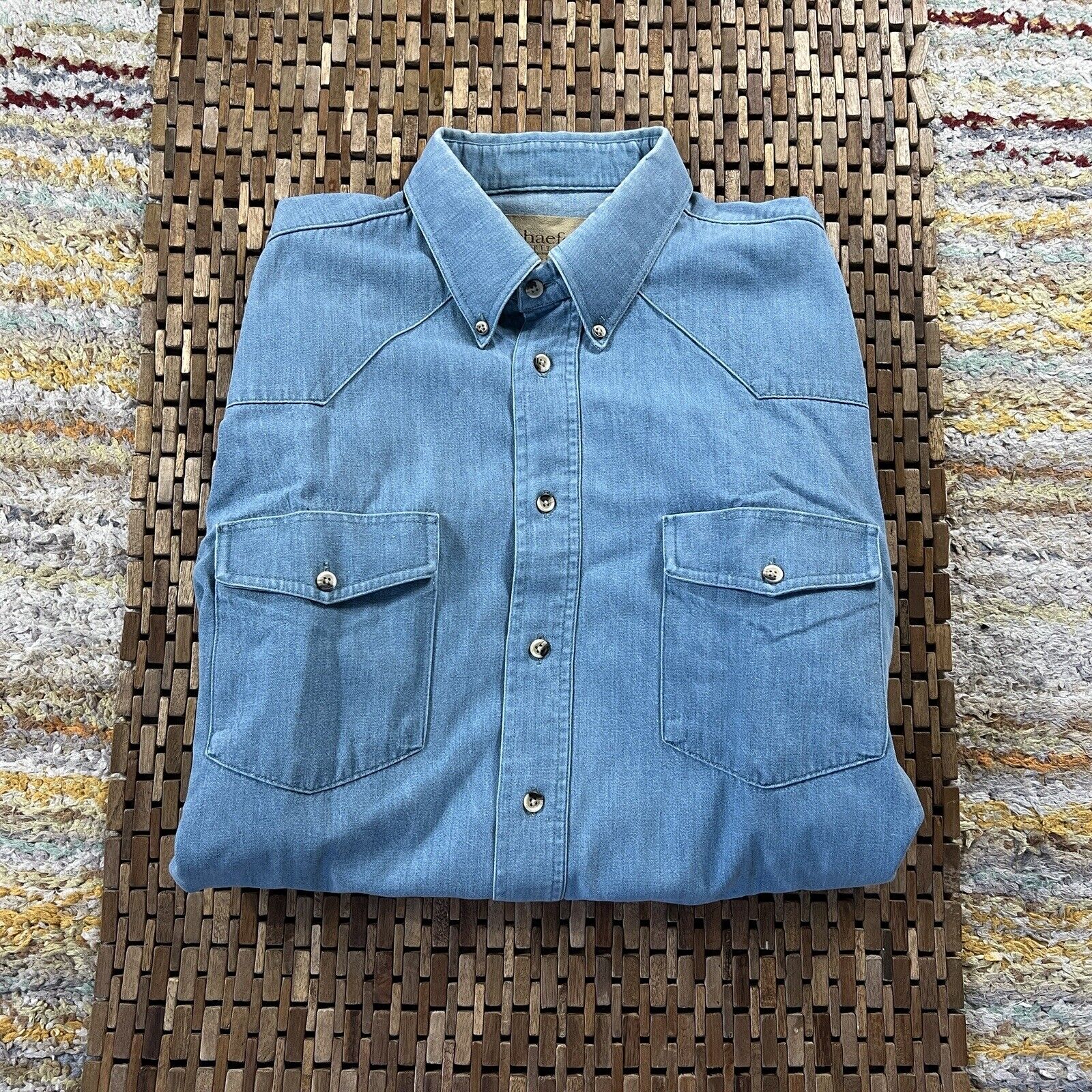 Foto 1 di 4