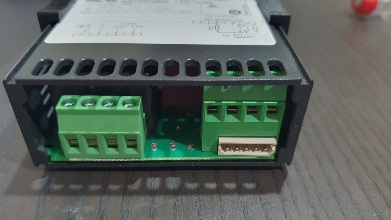 Picture 3 of 6