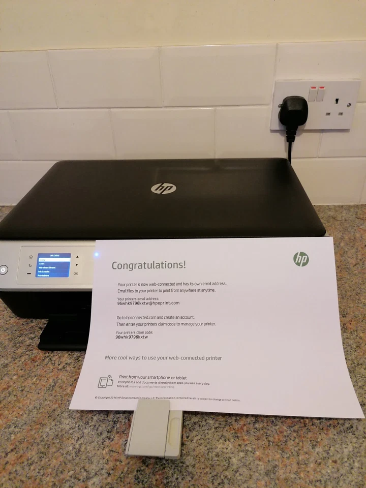 HP Envy 4504 kabelloser All-in-One-Tintenstrahldrucker (Drucken, Scannen, Kopieren, Foto) - Bild 4 von 4