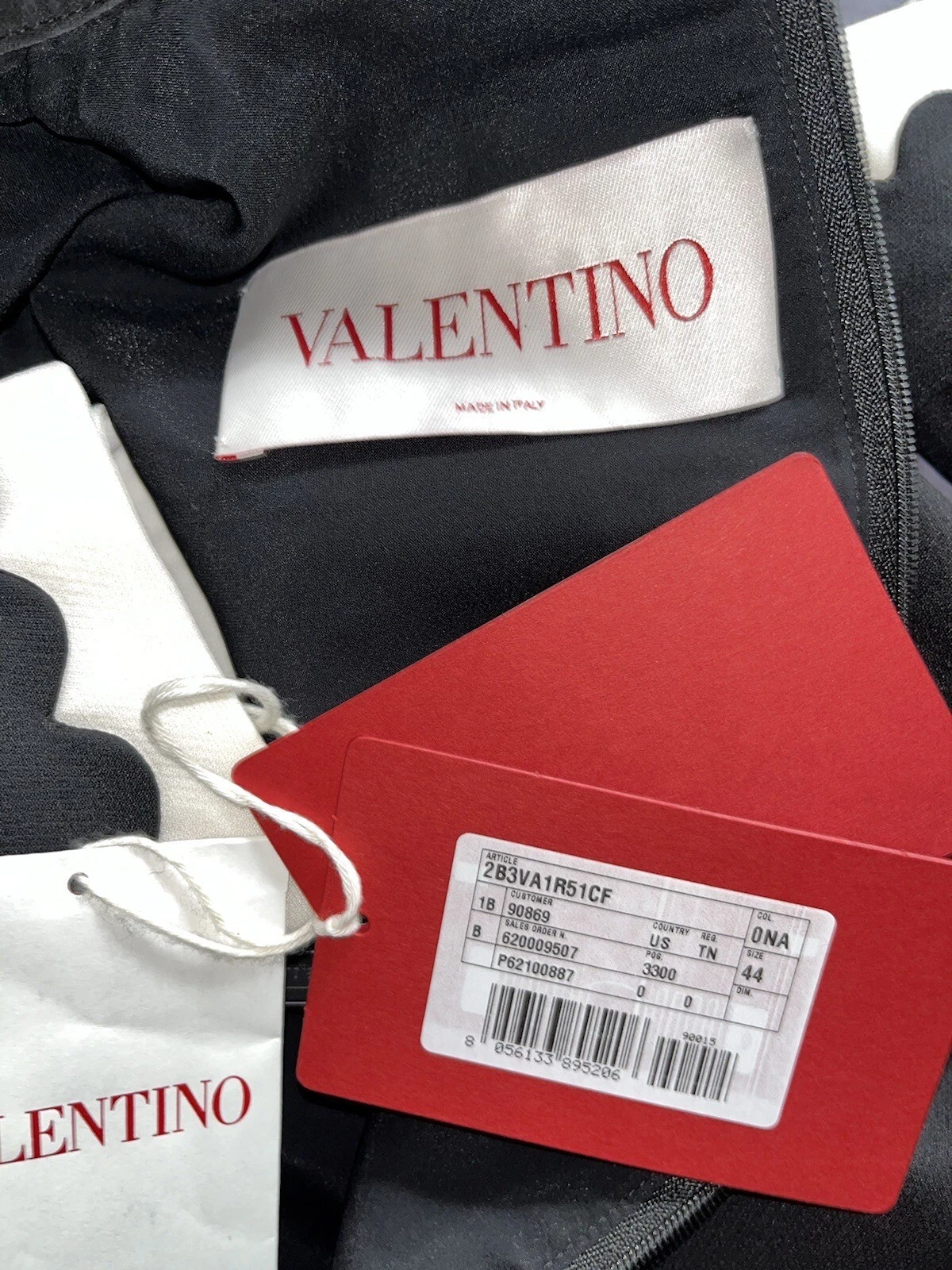 Abito couture crepe nuovo con etichette Valentino Garavani con finiture a ballop L S 8 US 44 IT
