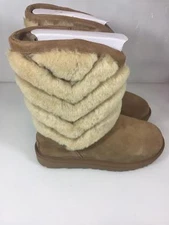 NIB UGG Australia Women's TANIA Chevron Boots Chestnut 1012393