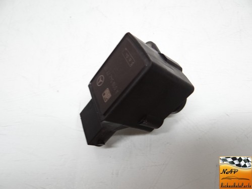 2005 MERCEDES CLK 500 W209 OEM REAR SUSPENSION LEVELING SENSOR 0105427717 - Picture 2 of 5