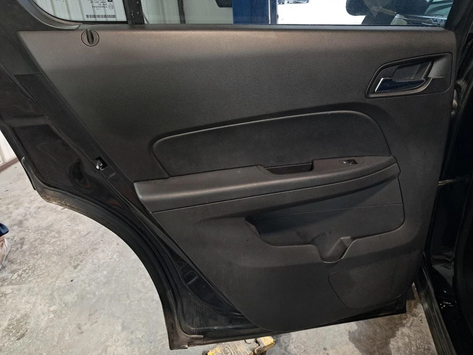 2015 Chevrolet Equinox Trunk Lid Black Used Local Pickup Only 439441 - Image 4 of 4