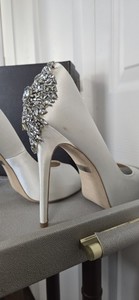 114. Badgley Mischka Kiara White Satin Embellished Pumps - Size 9 - MSRP $295