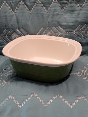 Corning Ware ETCH Grass Green 1.5 qt Square Medium Baking Dish - 6 Cups/1.4L