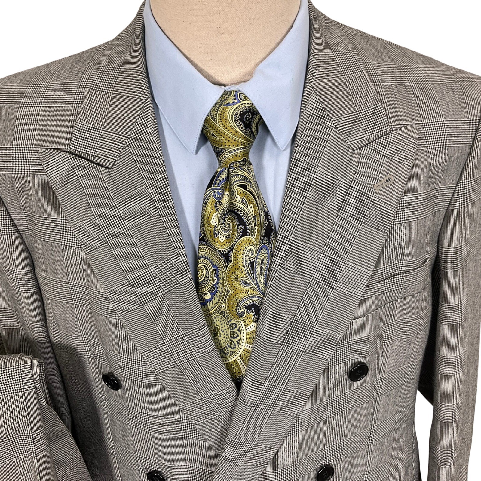 Egon von Fürstenberg Suit Mens 42R 35W 29L Gray Black Plaid Double Breasted VTG