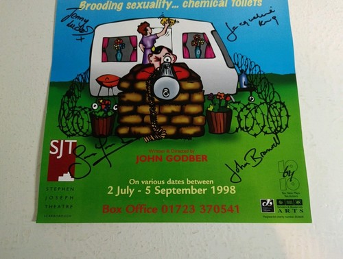 Perfect Pitch John Godber Cast signed Scarborough Theatre Poster 1998 - Picture 5 of 13