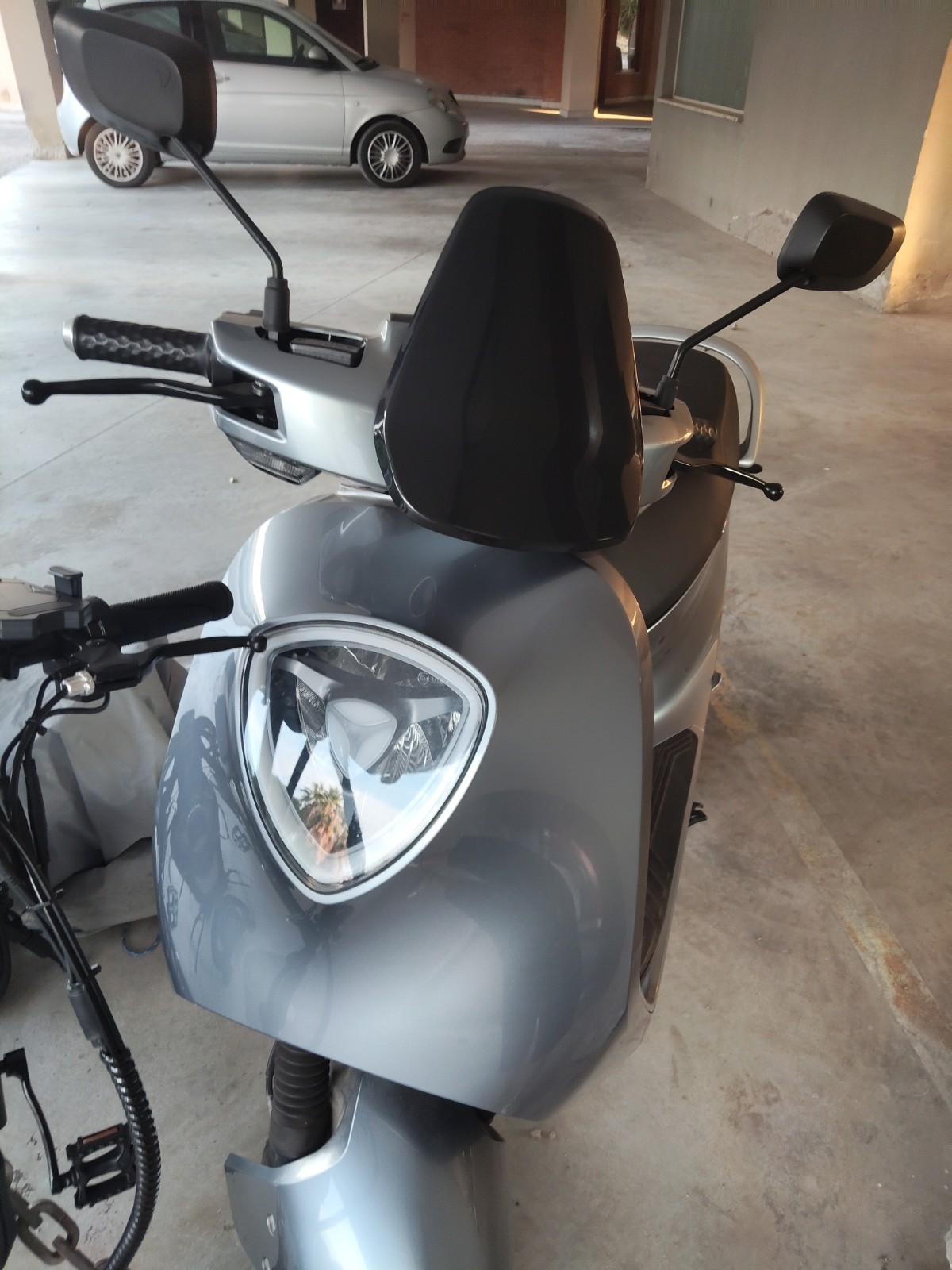 Scooter Elettrico Yadea Cs1 Pro 125cc foto 2