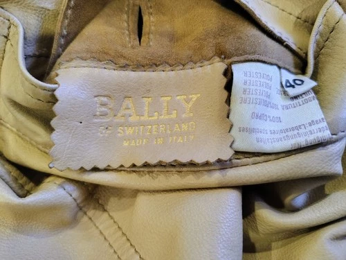 Bally of Switzerland Soft Leather Reversible Bomber Jacket Camel Italy Size 40 image 18