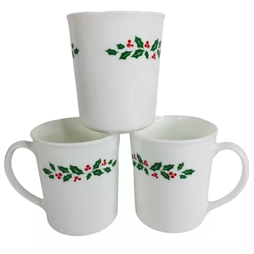 3 Corelle Winter Holly Days Mugs 8 OZ Coffee Cups Vintage Christmas Corning