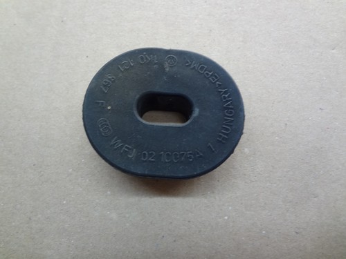 VW Golf 5 1.6 FSI Halter Träger für Kühler 1K0121867 65Tkm