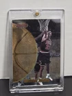 Michael Jordan Card TOPPS 90’s INSERT GOLD HOLO FOIL RARE 🔥 BULLS JERSEY #23