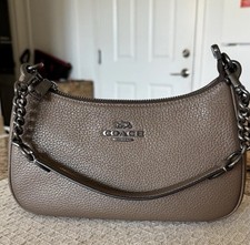Coach Teri Shoulder Bag Refined pebble leather/Gunmetal/Dark Stone