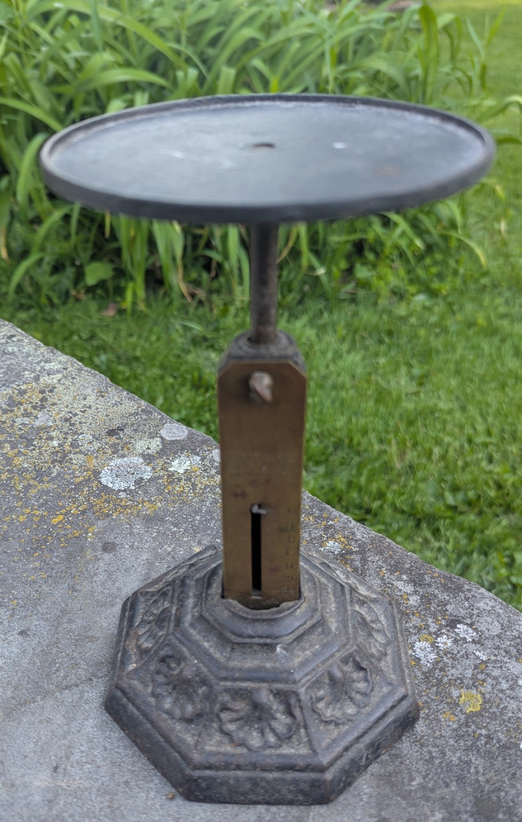 Cast Iron & Brass Antique Centennial Scale Patd 1877 Rare Shell Motif Base