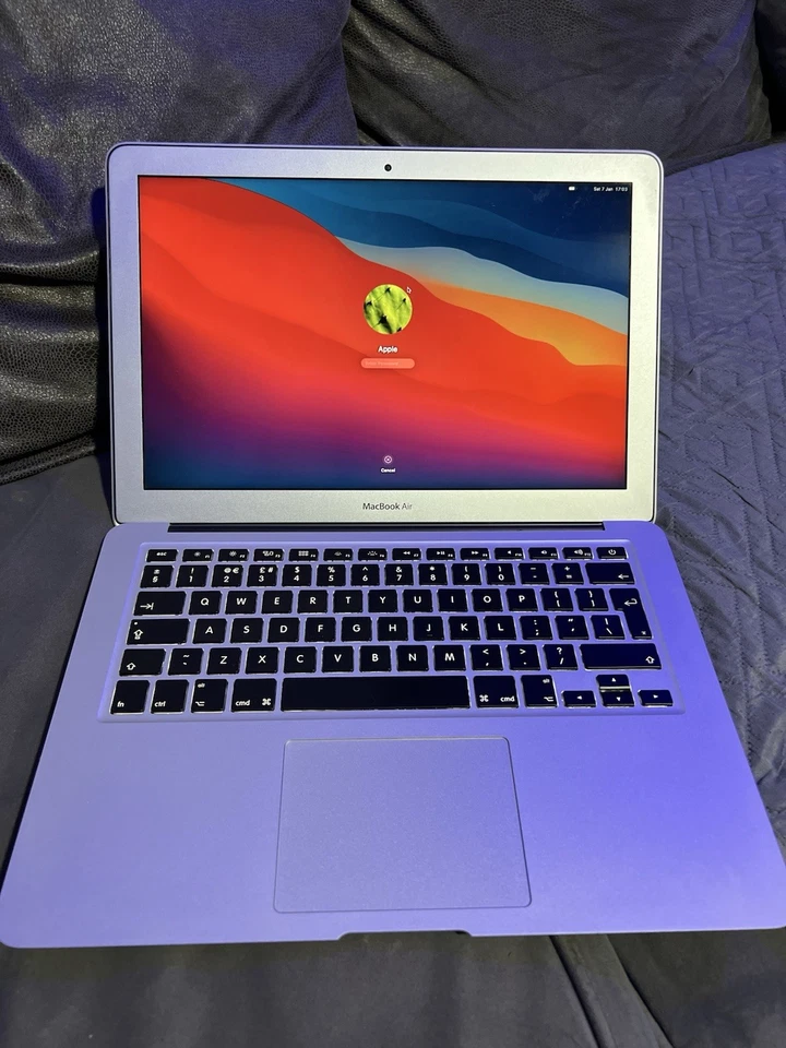 Apple MacBook Air 13" 2014 · i7 · 8GB · 128GB, photo 2 of 5