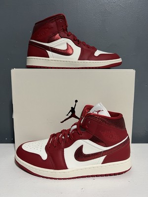 Size 11.5 - Air Jordan 1 Mid Valentine's Day 2025 W (Brand New) Ships Now