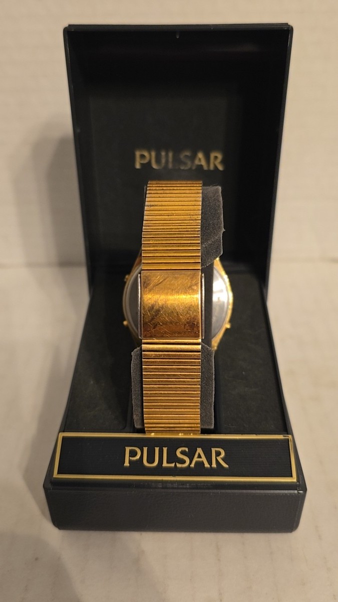 RARE Pulsar V600-7000 Mens Rotary Dial Watch Alarm Chronograph