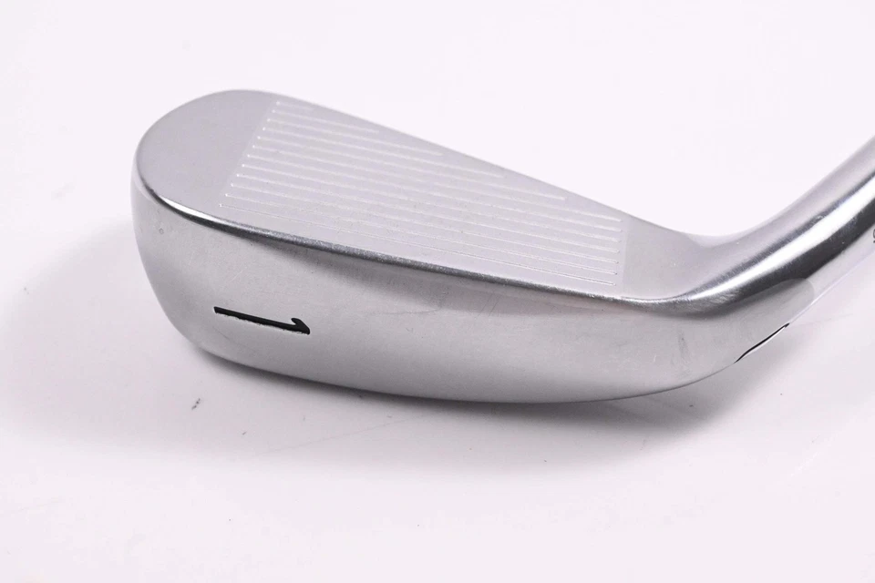 Titleist U510 #1 Iron / 16 Degree / Stiff Flex HZRDUS Black 80 Shaft - Image 3 of 4