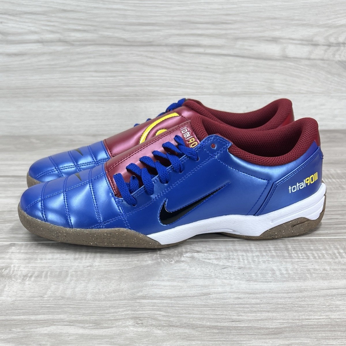 Nike total90 ボルドーフットサル シューズ　29 箱付き Nike Nike total90 ボルドーフットサル シューズ 29 箱付き Total 90