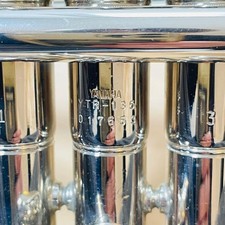YAMAHA YTR-135 Trompete silber gebraucht mit Hartschalenkoffer Mundstück