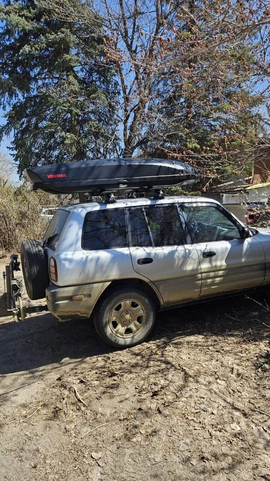 Barras transversales de techo para Toyota Rav 4 2000-2006 punto fijo plateado Foto 3 de 4