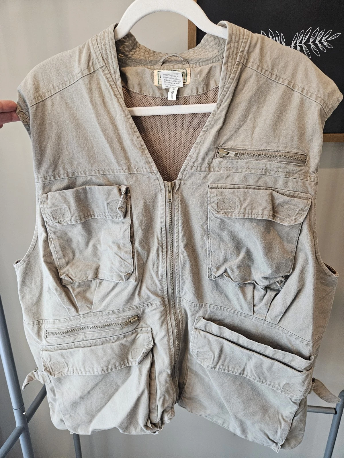 LL Bean Fishing Vest Mens Large Tropic Weight 100% Cotton Sleeveless Beige