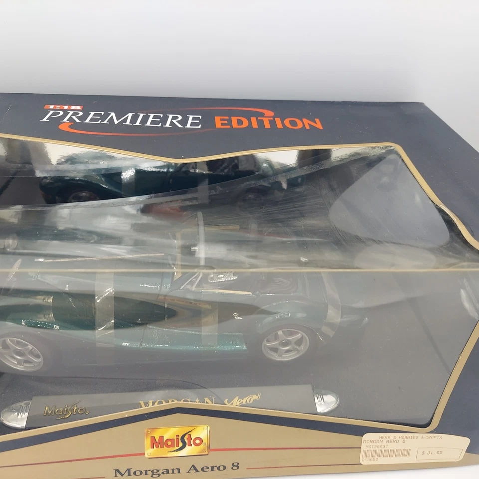Maisto Morgan Aero 8 Premiere Edition 1/18 Diecast Car, Green, 2002, RARE, New - Image 3 of 4