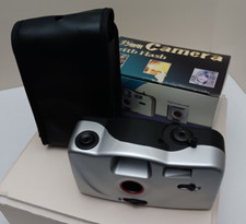 Vintage Unbranded Kyushu 35mm Focus Free Snapshot Camera with Flash and Case