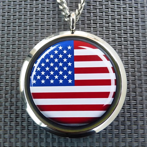 USA Flag United States National American Symbol Patriotic Medal Pendant Necklace - Picture 6 of 8