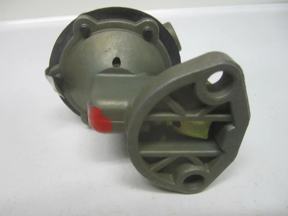 Восстановленный топливный насос транспортер 60-65 Volkswagen Beetle Karmann Ghia 1070 - Изображение 4 из 4